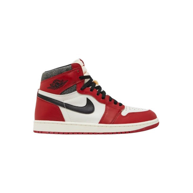 Air Jordan 1 Retro High OG «Chicago Lost & Found»
